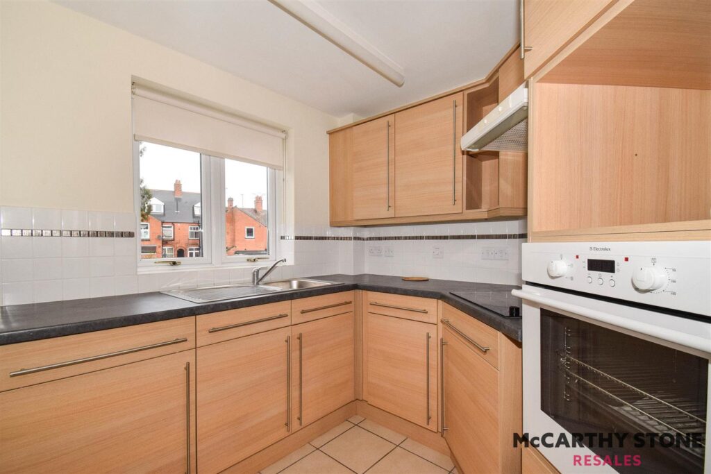 Rowleys Court, Sandhurst Street, Oadby, Leicester