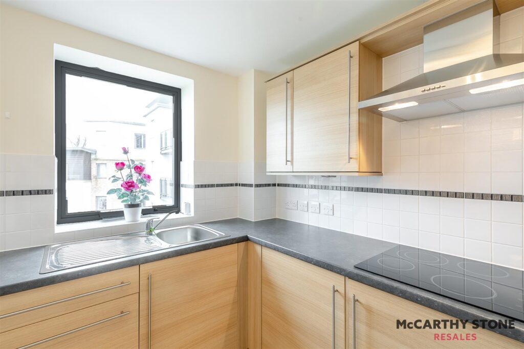 Jenner Court, St. Georges Road, Cheltenham, Gloucerstershire, GL50 3ER