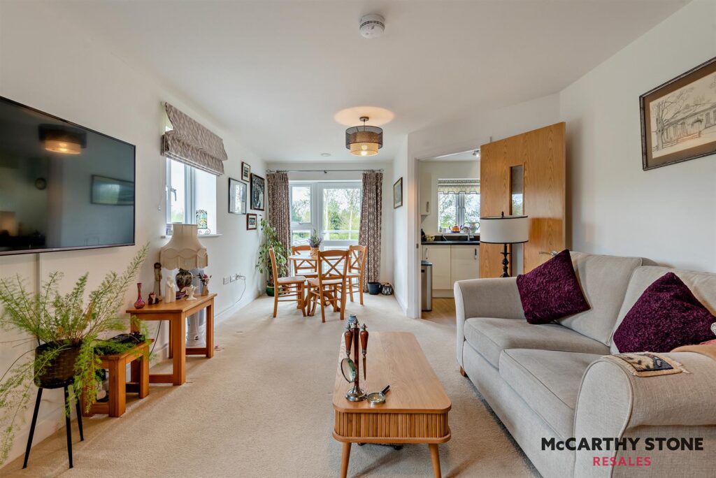 Farnham House, Loughborough Road, Quorn