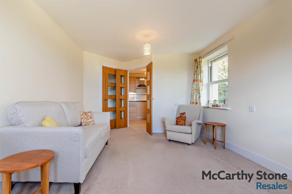 Cartwright Court, 2 Victoria Road, Malvern, WR14 2GE