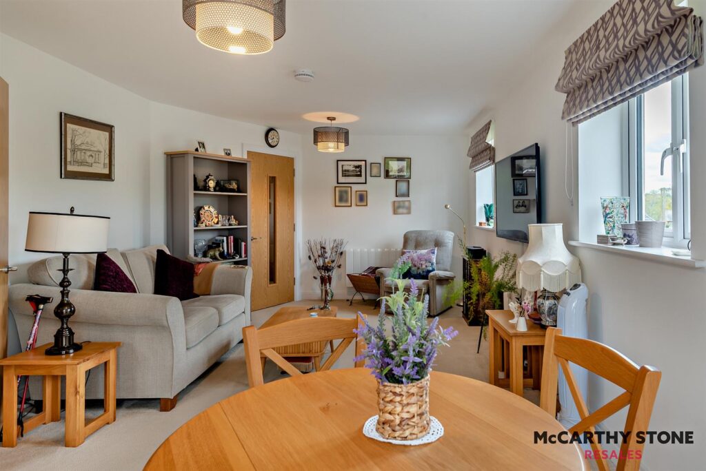 Farnham House, Loughborough Road, Quorn