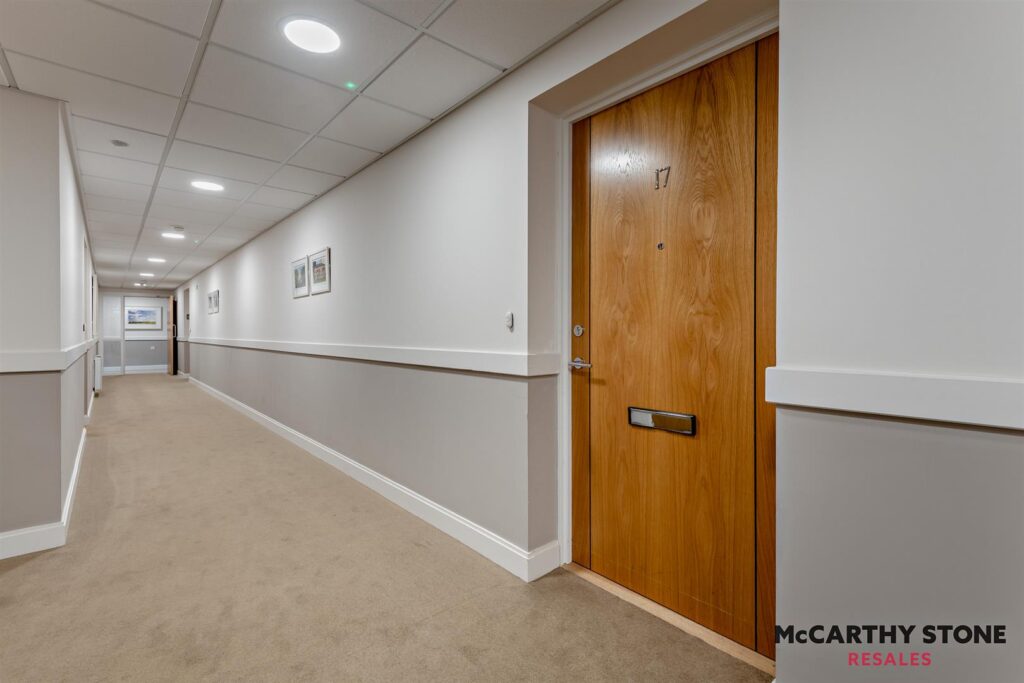 Olivier Place, Hart Close, Wilton, SP2 0FW