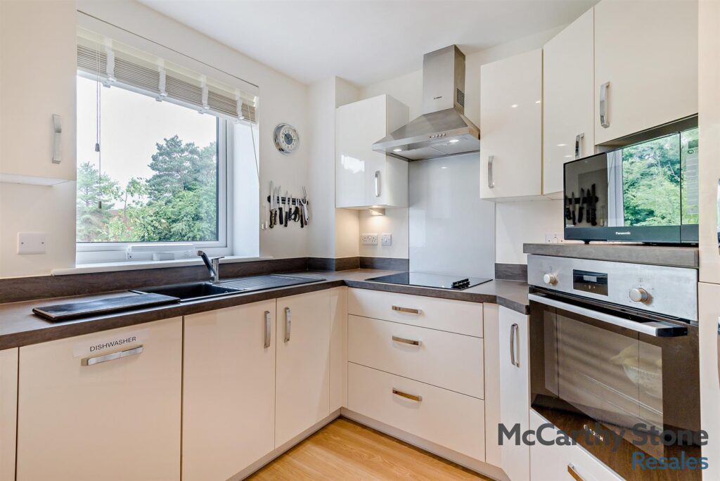 Gilbert Place, Lowry Way, Swindon, WIltshire, SN3 1FX