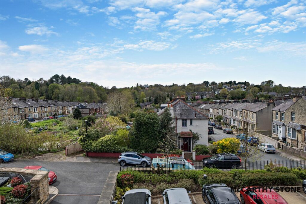 142 Greaves Road, Lancaster