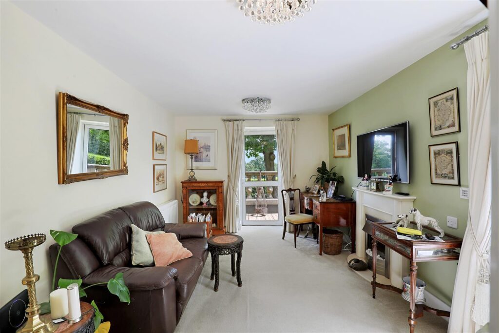 Cartwright Court, 2 Victoria Road, Malvern, WR14 2GE