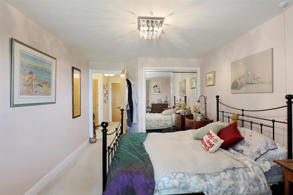 Cartwright Court, 2 Victoria Road, Malvern, WR14 2GE
