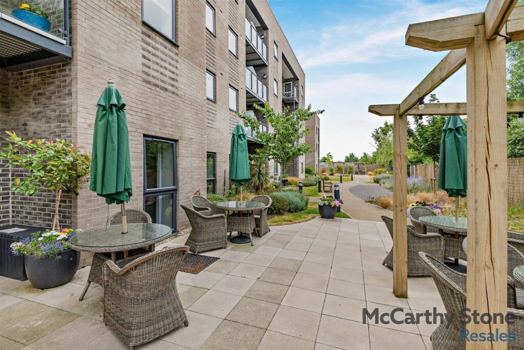Gilbert Place, Lowry Way, Swindon, WIltshire, SN3 1FX