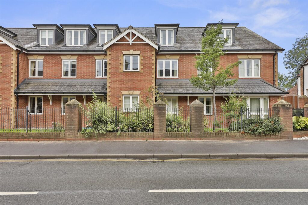 Edwards Court, Queens Road, Attleborough
