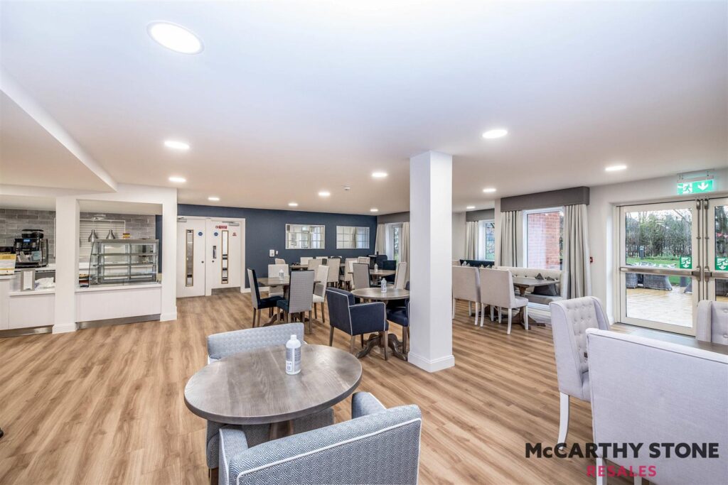 Oakhill Place, High View, Bedford, Bedfordshire, MK41 8FB