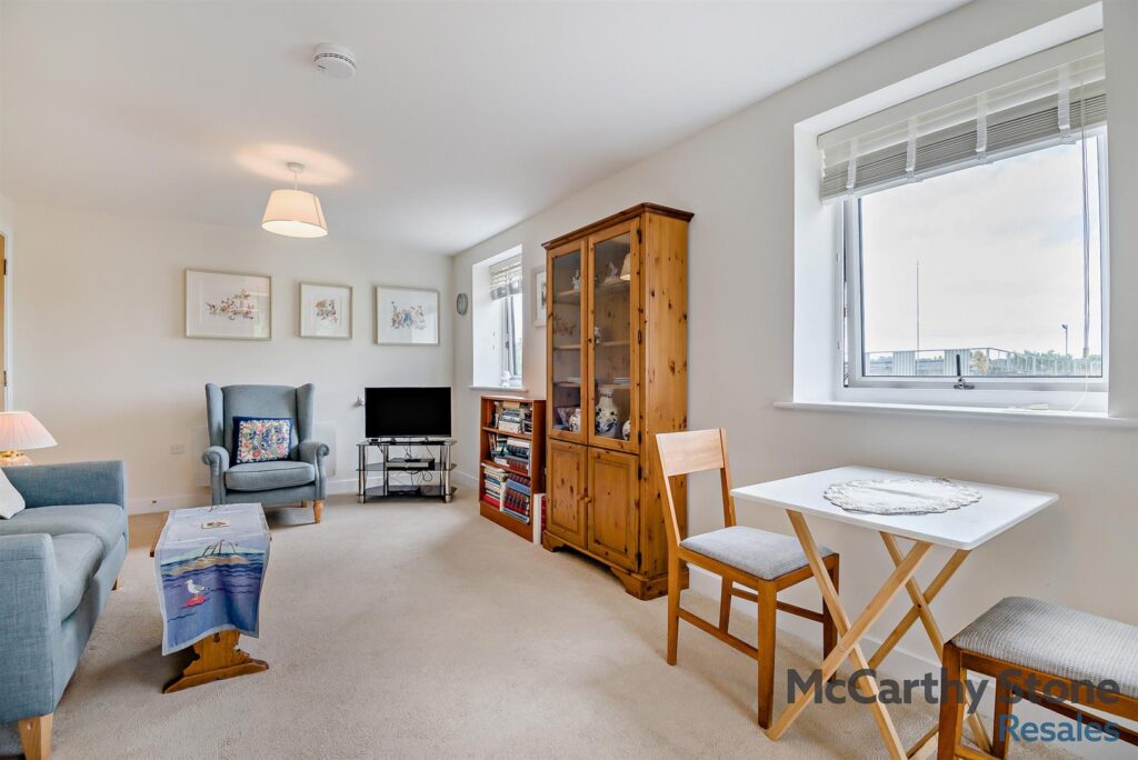 Gilbert Place, Lowry Way, Swindon, WIltshire, SN3 1FX