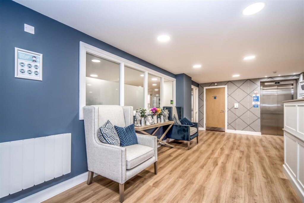 Oakhill Place, High View, Bedford, Bedfordshire, MK41 8FB