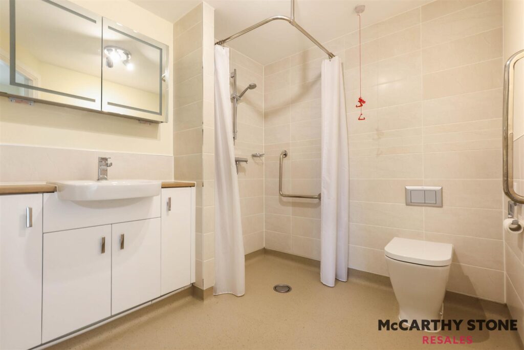 Harvard Place, Stratford-Upon-Avon, Warwickshire CV37 8GA
