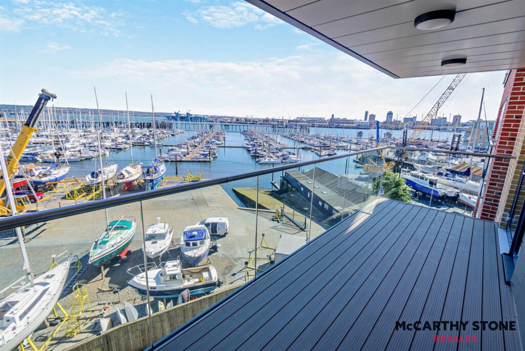 Viewpoint, Gosport, Hampshire, PO12 1GX