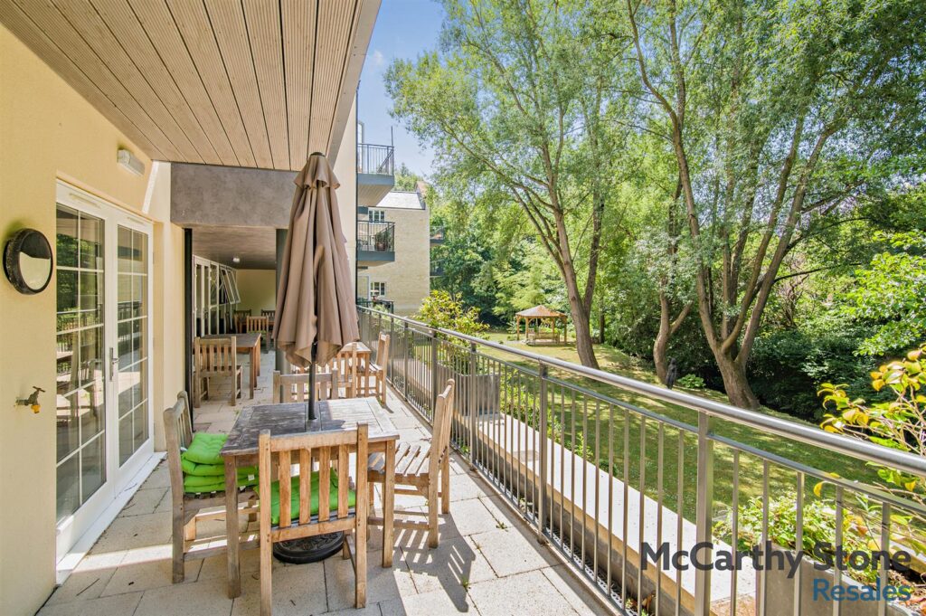 Lambrook Court, Gloucester Road, Larkhall, Bath, BA1 8AZ
