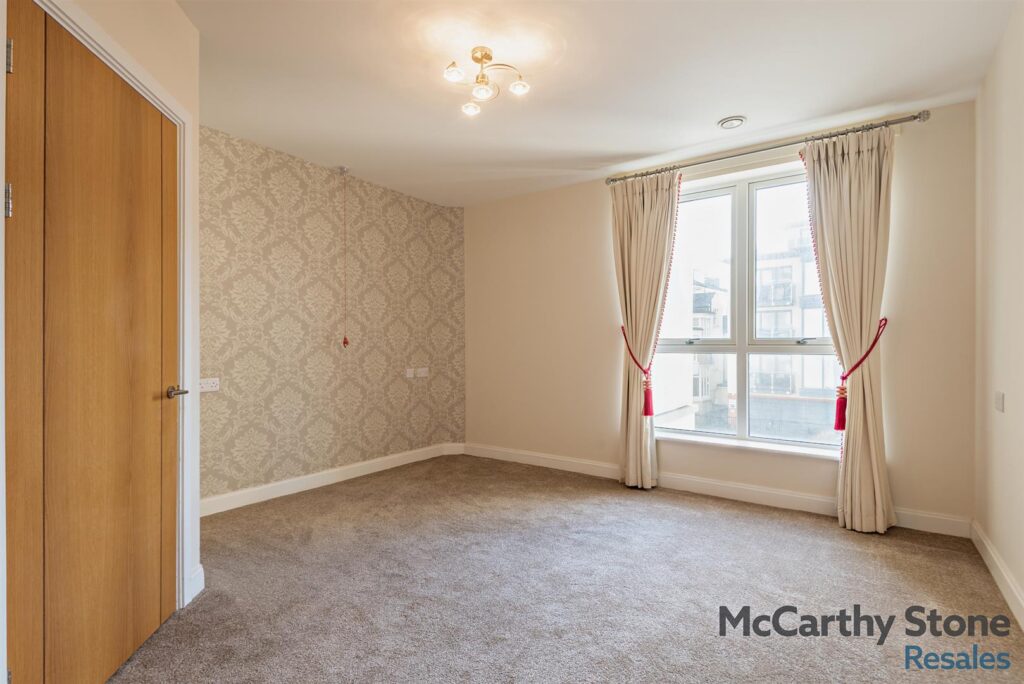 Tudor Rose Court, South Parade, Southsea, PO4 0DE