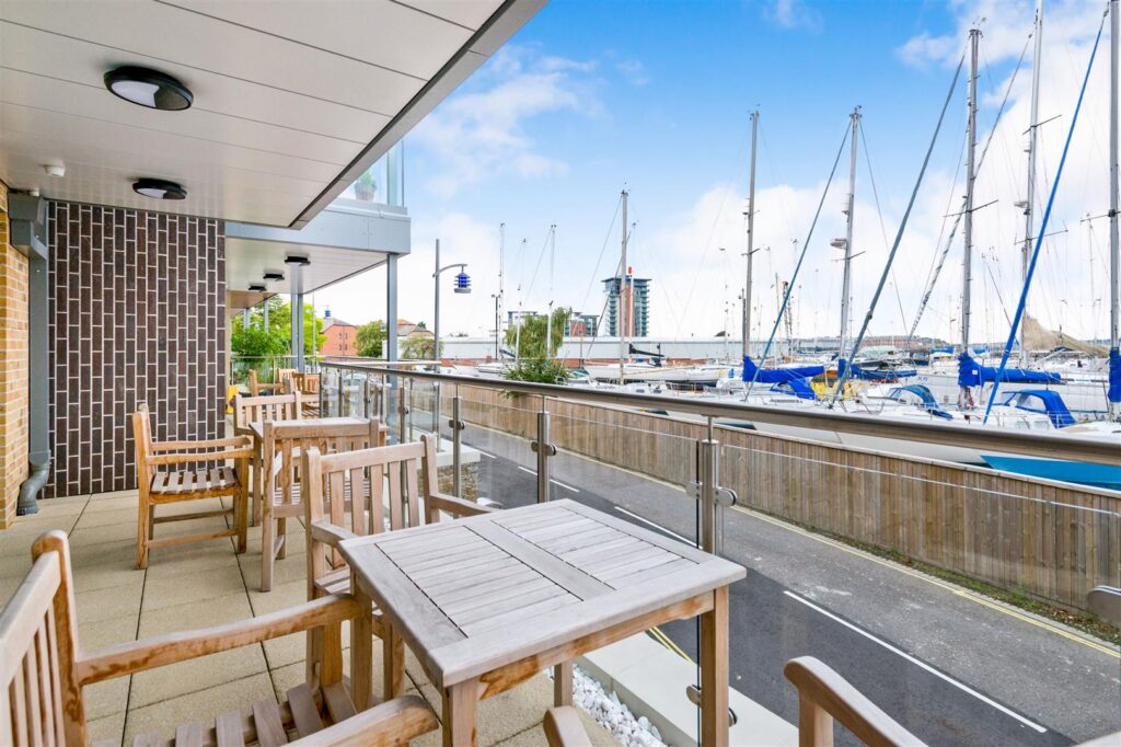 Viewpoint, Harbour Road, Gosport, Hampshire, PO12 1GX