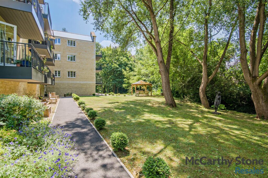 Lambrook Court, Gloucester Road, Larkhall, Bath, BA1 8AZ