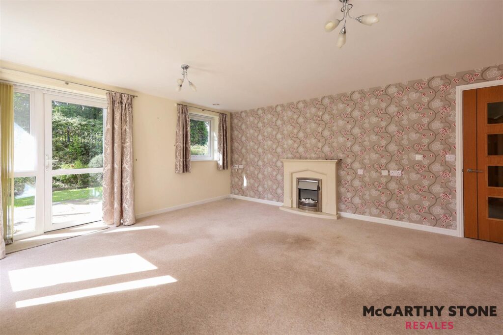 Somers Brook Court, Newport, Isle of Wight, PO30 5UN
