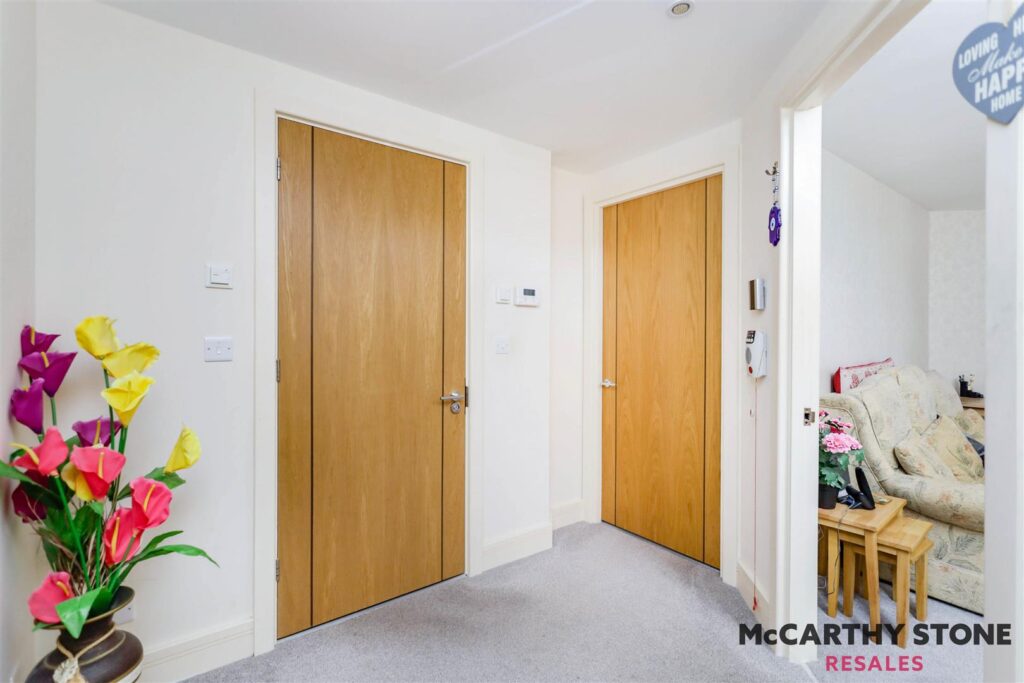 Martello Court, Jevington Gardens, Eastboure, BN21 4SD