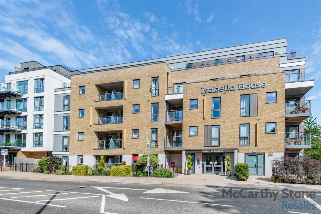 Isabella House, Hale Road, Gascoyne Way, Hertford, SG13 8EN