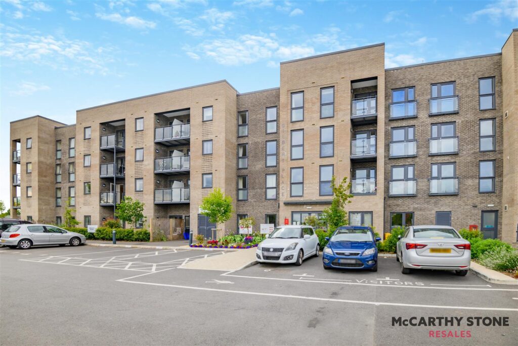 Gilbert Place, Lowry Way, Swindon, WIltshire, SN3 1FX