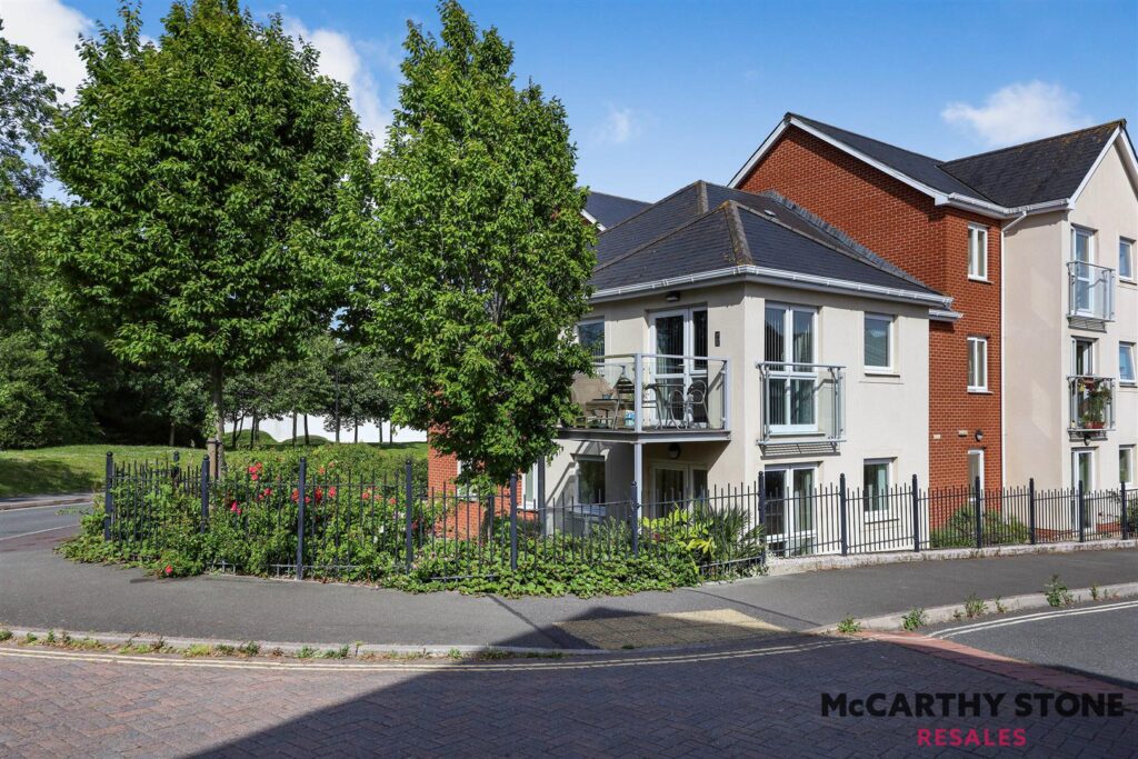 Somers Brook Court, Newport, Isle of Wight, PO30 5UN
