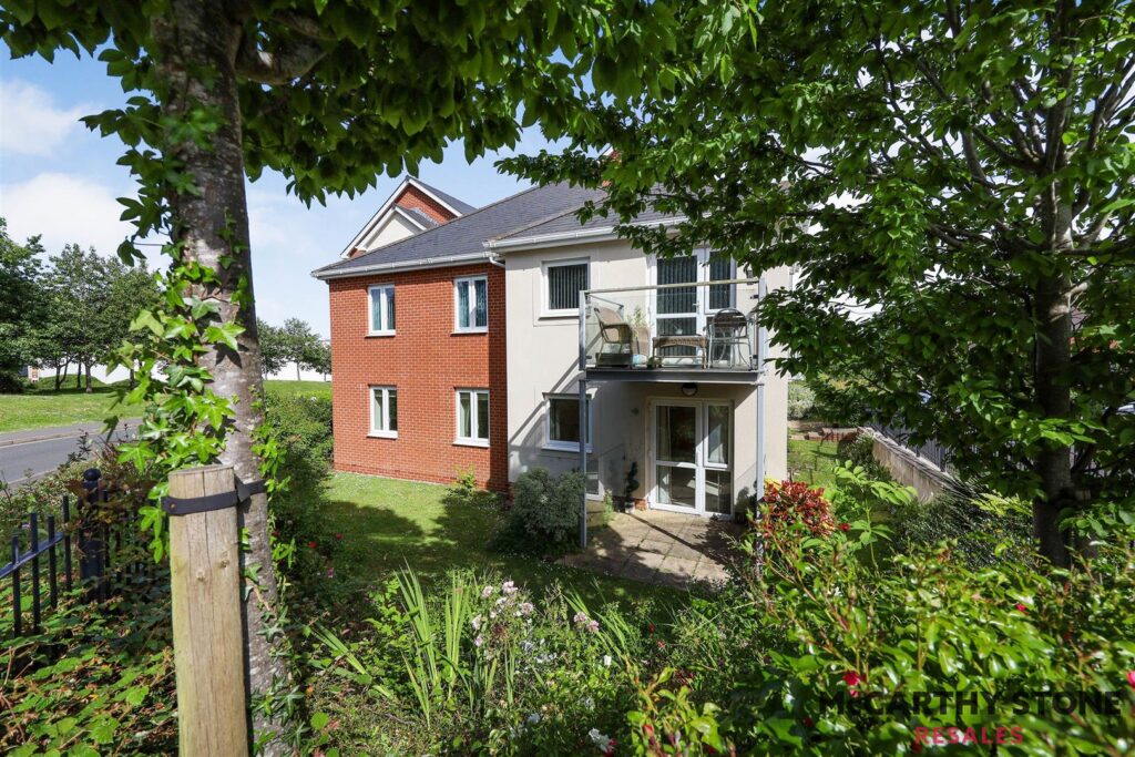 Somers Brook Court, Newport, Isle of Wight, PO30 5UN