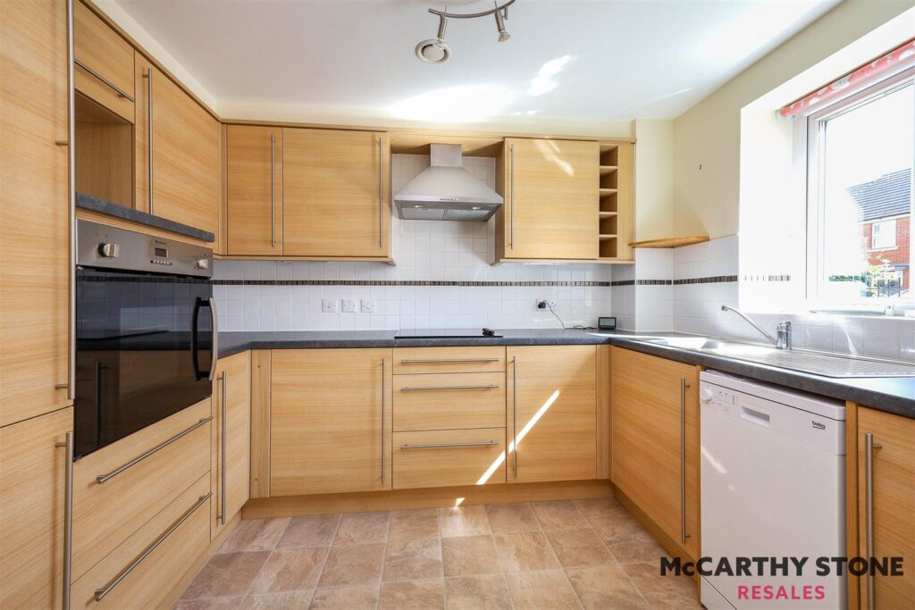 Somers Brook Court, Newport, Isle of Wight, PO30 5UN
