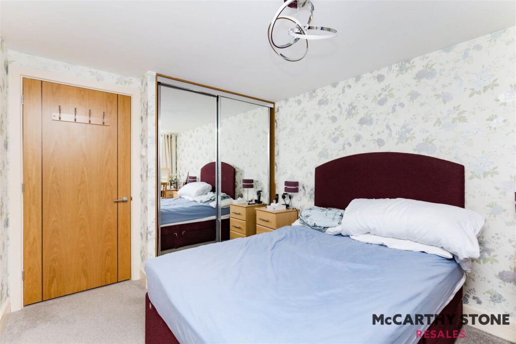 Martello Court, Jevington Gardens, Eastboure, BN21 4SD