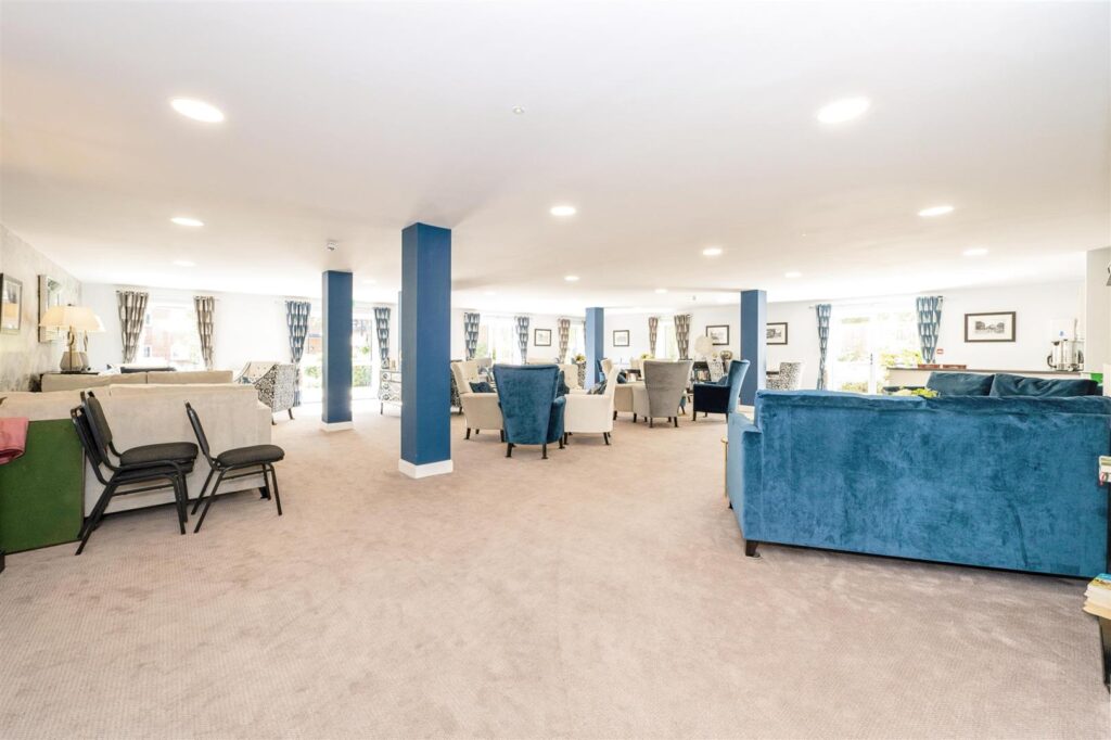 Miller Place, High View, Bedford, MK41 8EZ