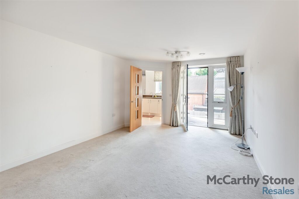 Isabella House, Hale Road, Gascoyne Way, Hertford, SG13 8EN