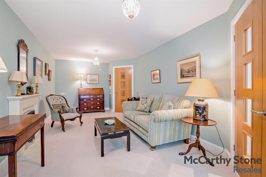 Lambrook Court, Gloucester Road, Larkhall, Bath, BA1 8AZ