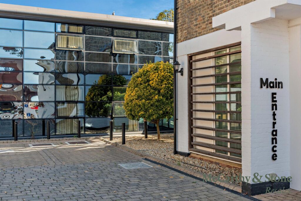 Amelia Court, Union Place, Worthing