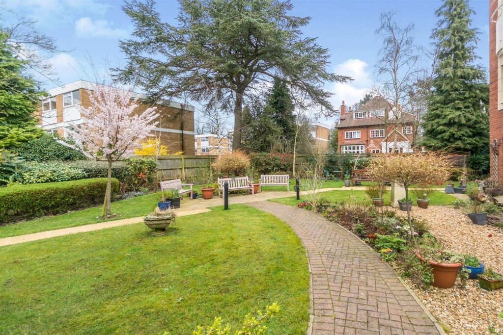 Lorne Court, school road, Moseley, Birmingham
