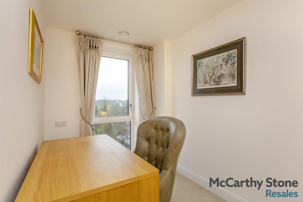Edward House, Pegs Lane, Gascoyne Way, Hertford SG13 8FQ