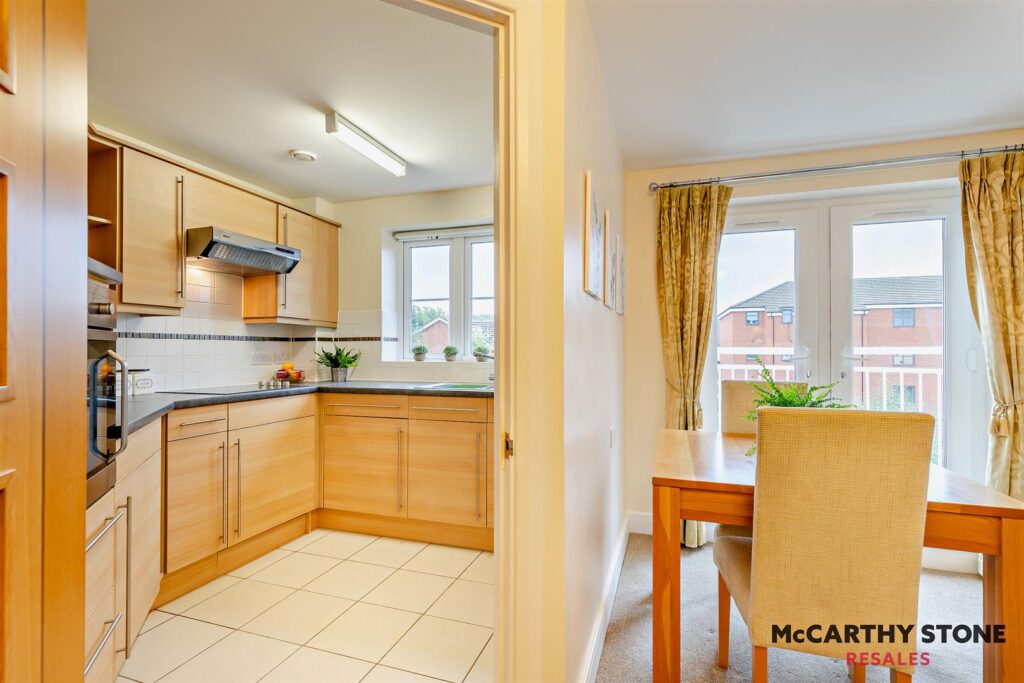 Goodes Court, Baldock Road, Royston, Herts, SG8 5FF