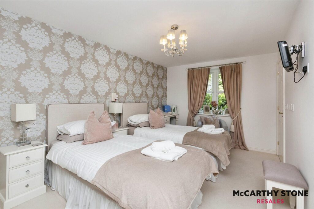Radford Court, Tower Road, Liphook