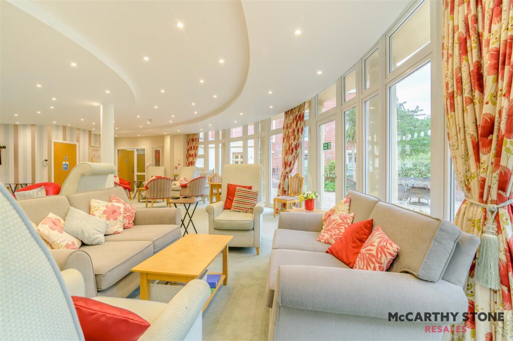 Cartwright Court, 2 Victoria Road, Malvern, WR14 2GE