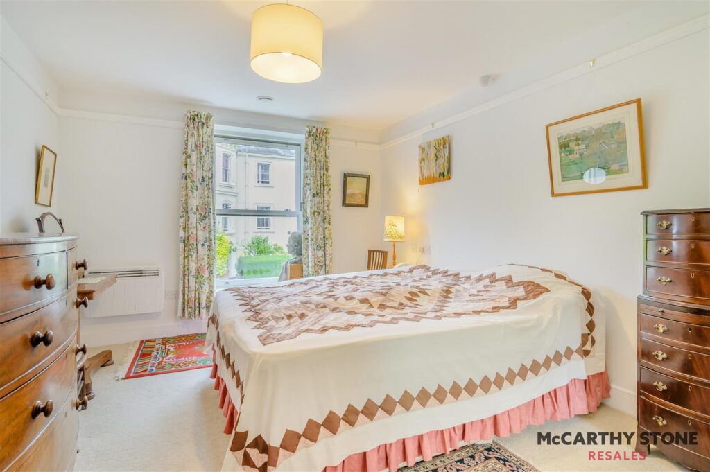 Cartwright Court, 2 Victoria Road, Malvern, WR14 2GE
