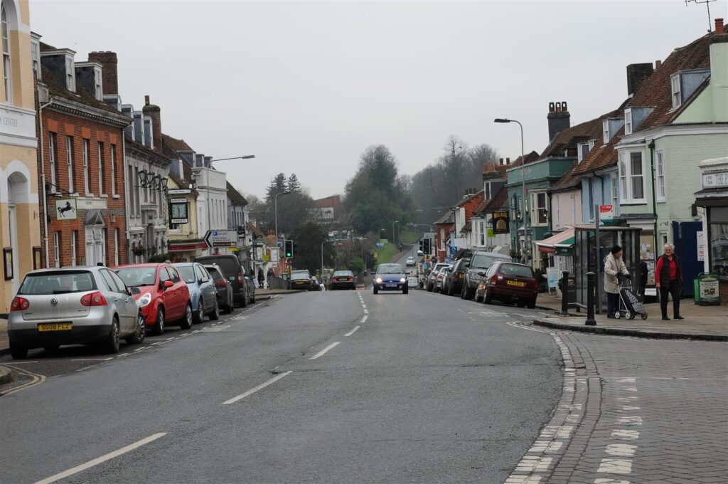 Wayfarer Place, The Dean, Alresford, SO24 9FT