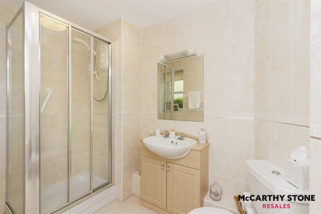 Radford Court, Tower Road, Liphook