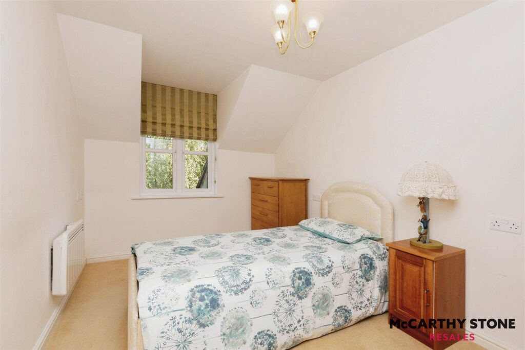 Radford Court, Tower Road, Liphook
