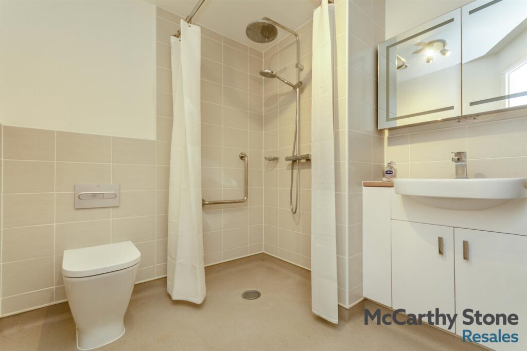 Edward House, Pegs Lane, Gascoyne Way, Hertford SG13 8FQ