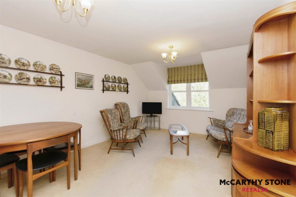 Radford Court, Tower Road, Liphook