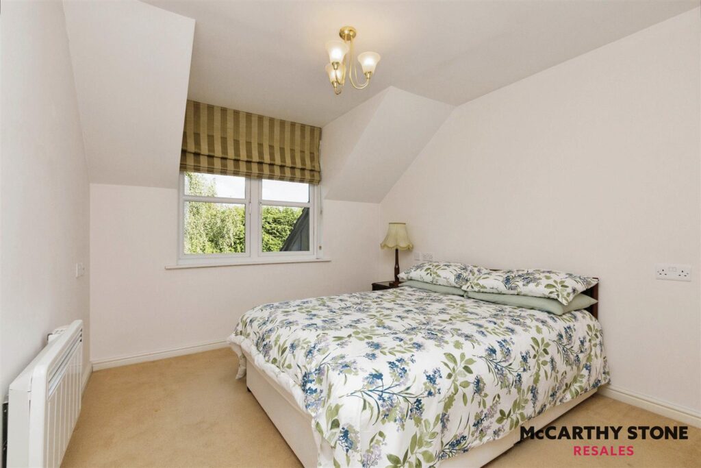 Radford Court, Tower Road, Liphook