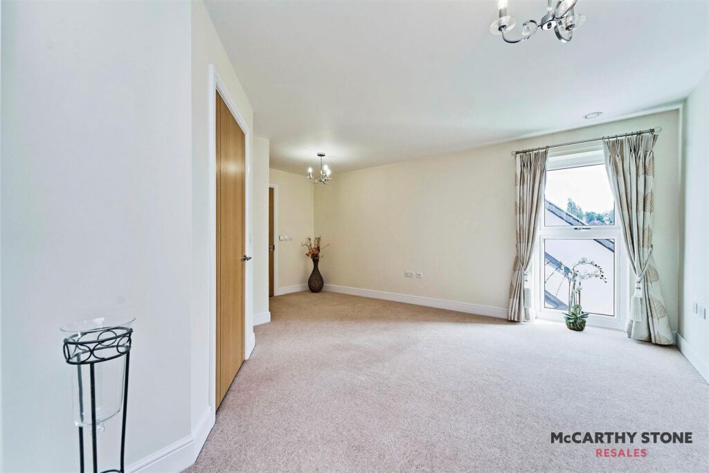 Algar Court, Penn Road, Wolverhampton