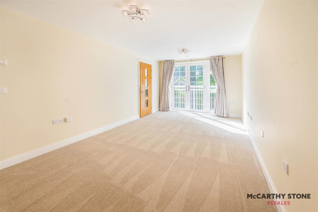 Brueton Place, 218 – 220 Blossomfield Road, Solihull, B91 1PT