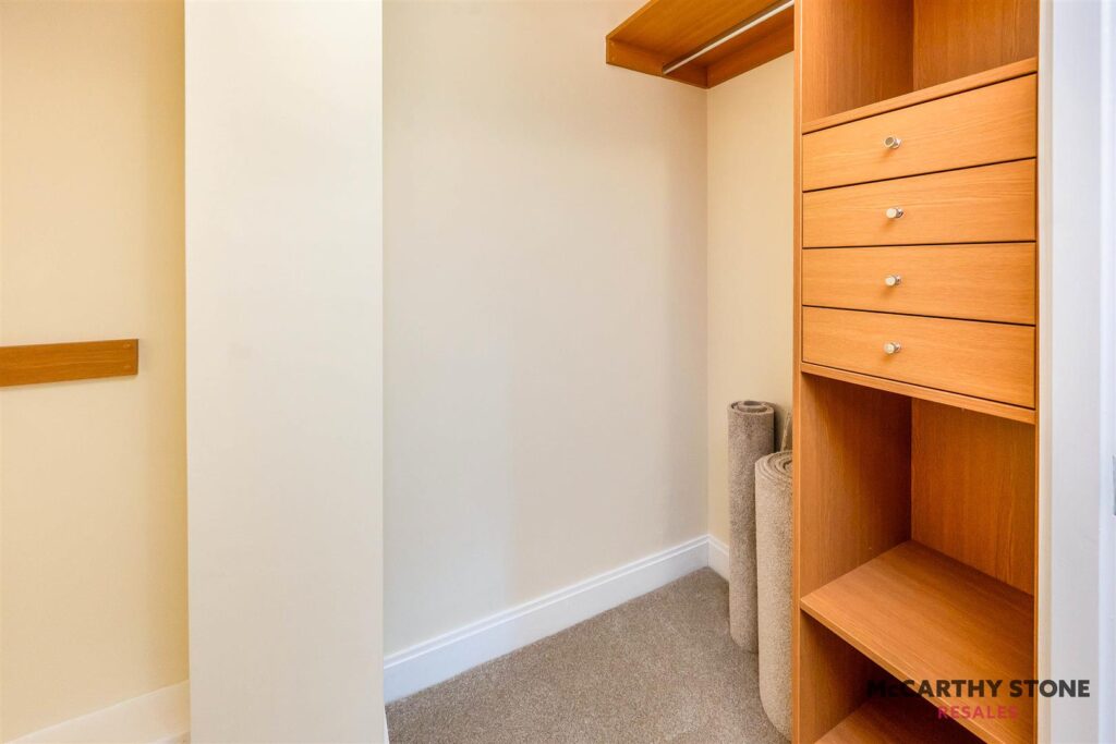 Brueton Place, 218 – 220 Blossomfield Road, Solihull, B91 1PT