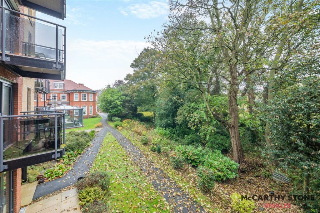 Kenton Road, Gosforth, Newcastle Upon Tyne
