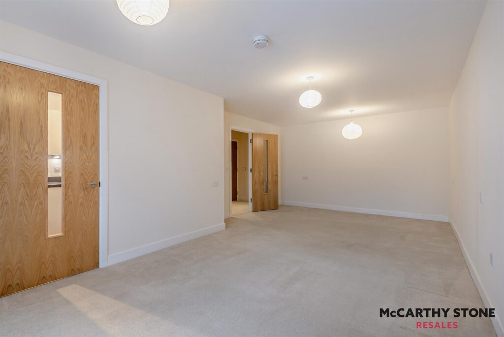 Monument Place, Endless Street, Salisbury, SP1 3GE